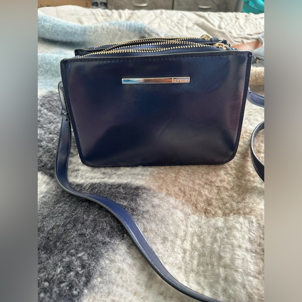 Kensie crossbody